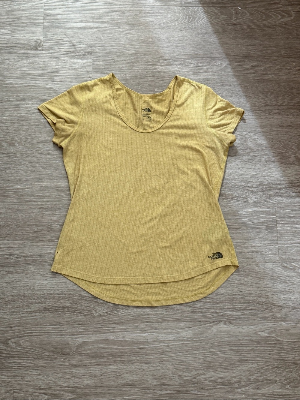 The North Face Women's Mustard Scoop-Neck Short Sleeve Tee